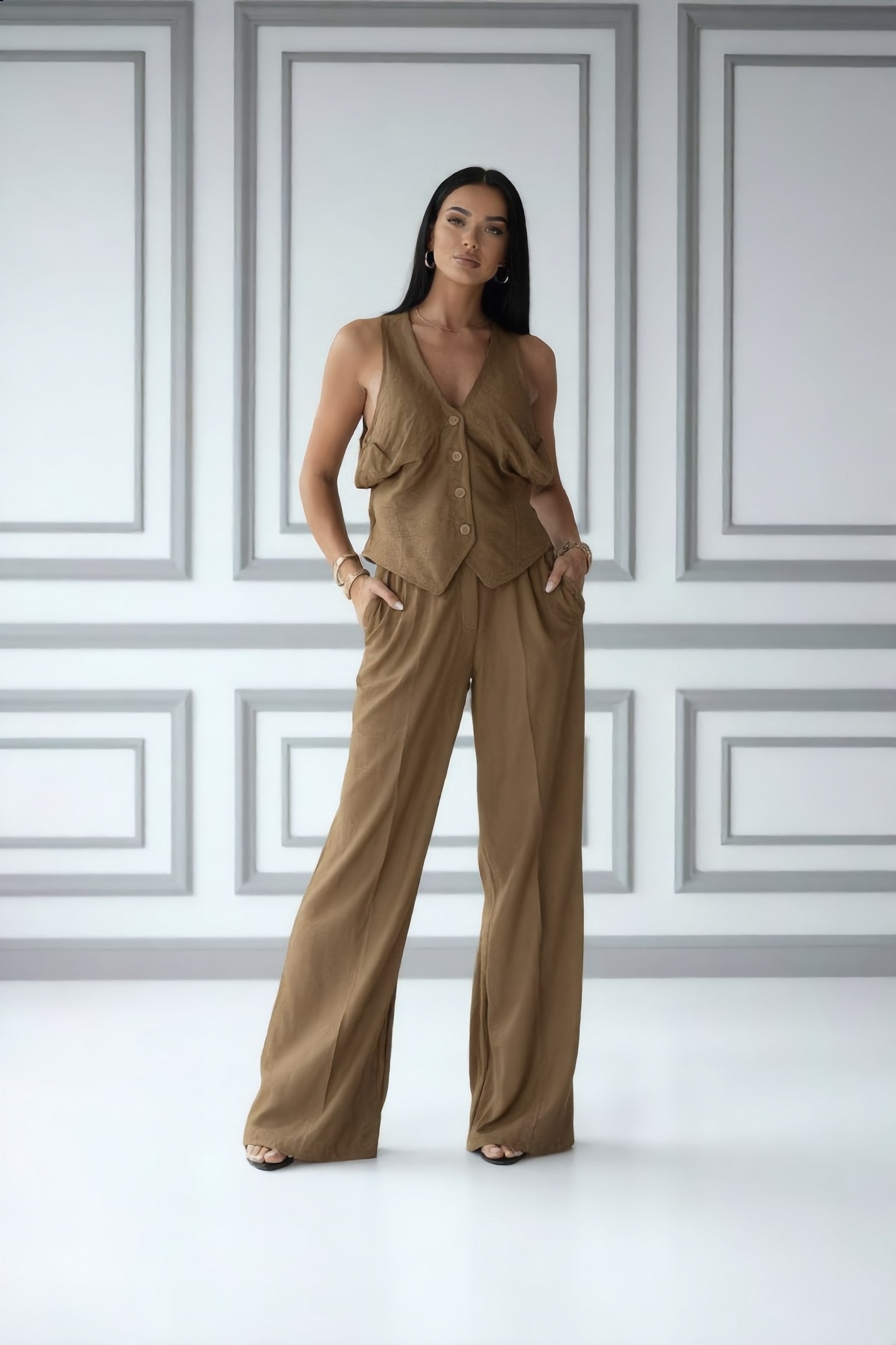 Cordset Top Scollato e Pantalone Largo