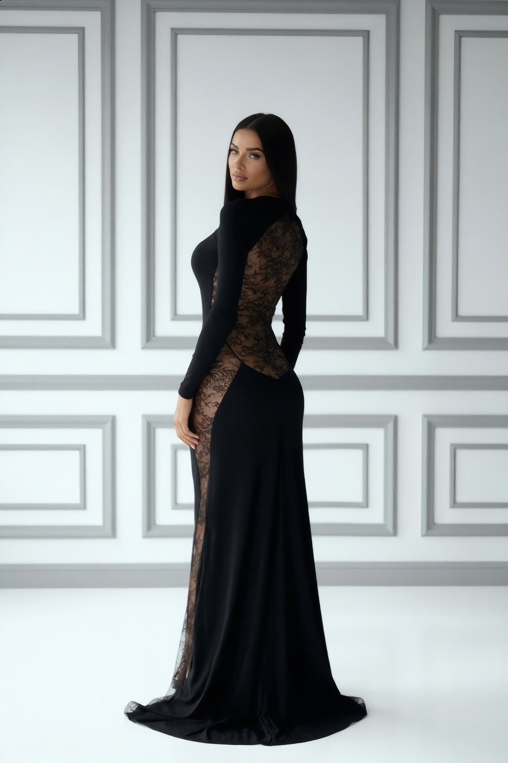 Abito Disegno in Pizzo